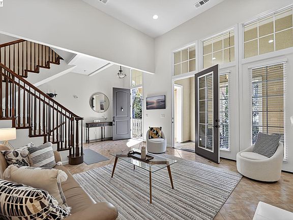 3rd image of 4692 Rimini Ct