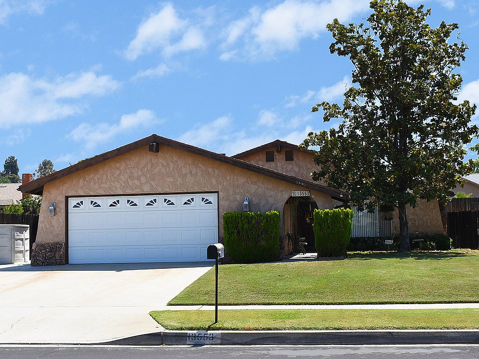 1st image of 13553 San Juan Ave