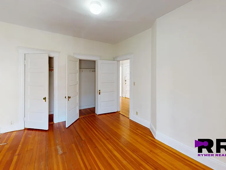 19 Mount Hood Rd #5A — Photo 4