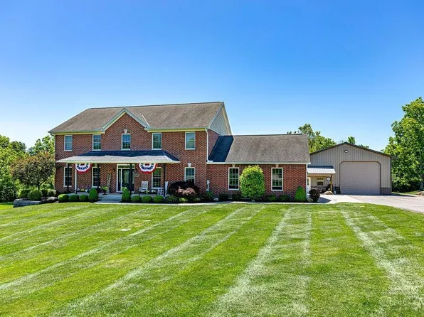 5725 Curnie Dr, Hamilton, OH 45013