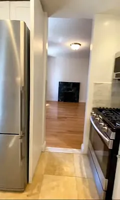 Rented by CitySites Real Estate Group | media 27