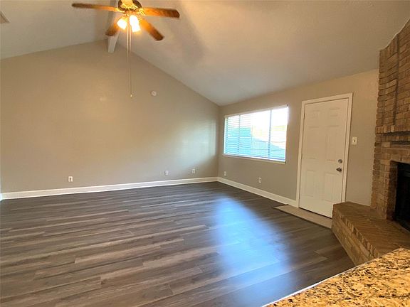 4th image of 2531 Bisontine St