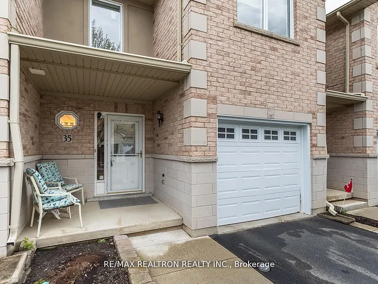 81 Valridge Dr #35 — Photo 4