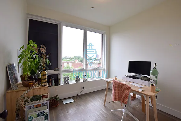 Rented by null | media 28