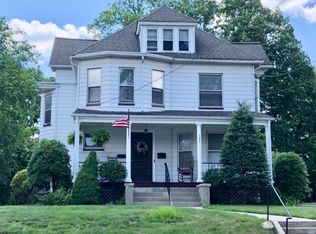 532 Carleton Rd FLOOR 2, Westfield, NJ 07090