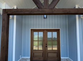 9235 Vern Hicks Rd, Bauxite, AR 72011