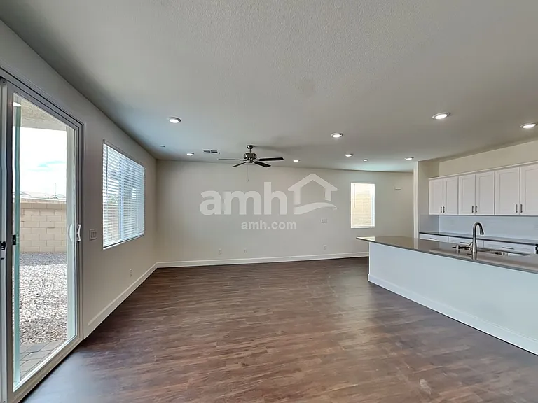 252 Yasmin Daylily Pl — Photo 6
