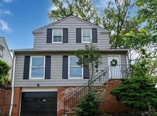 2293 S Taylor Rd, Cleveland Heights, OH 44118