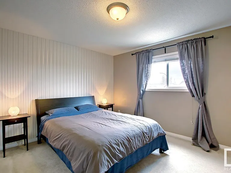 179 Chestermere Cres — Photo 12