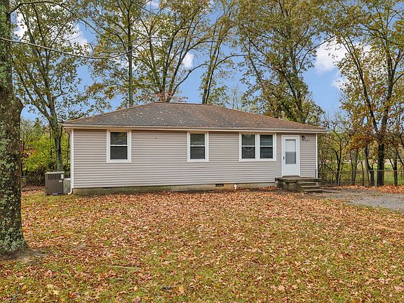2nd image of 557 Caskey Dr
