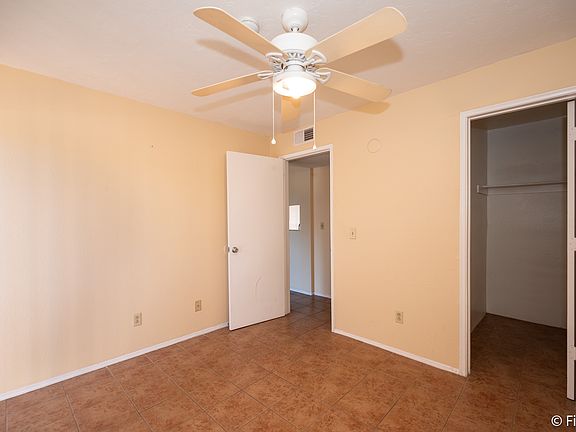 5th image of 1810 E Blacklidge Dr APT 316