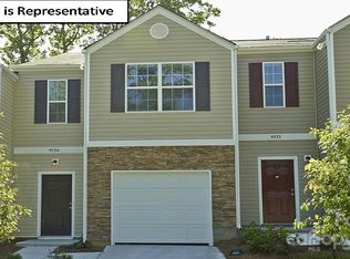 9132 Lowfalls Ln, Charlotte, NC 28216