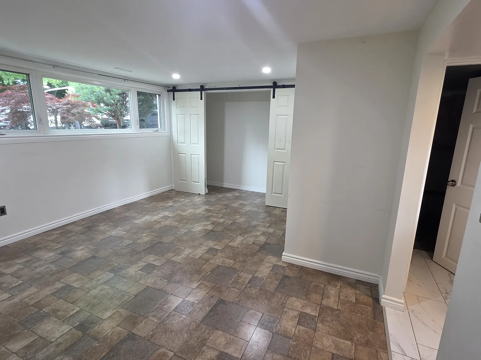 2 bed, $1,750 — Photo 2