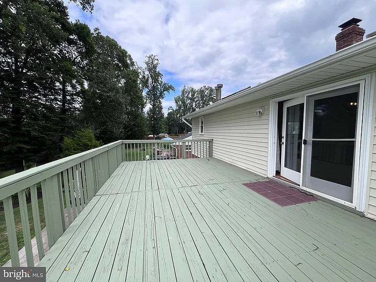 5350 Ravensworth Rd — Photo 88