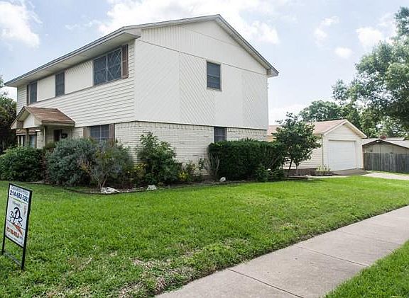 4th image of 213 Harrington Cir