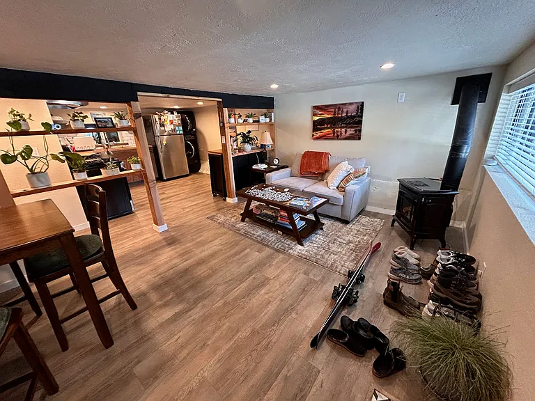 1580 Washoe Way #B — Photo 20
