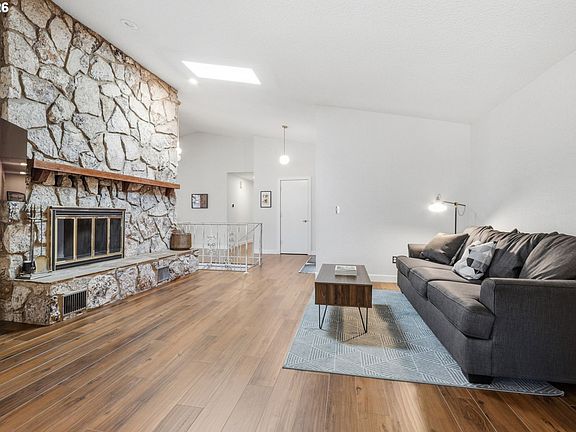 5th image of 7175 Ridgegate Dr