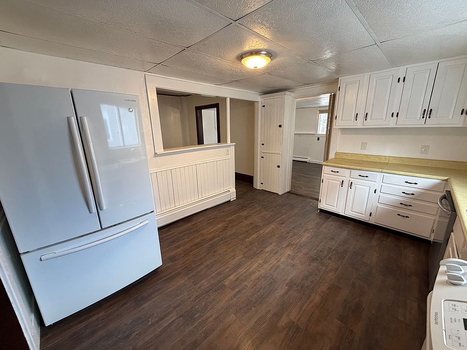 1st image of 66 3rd St