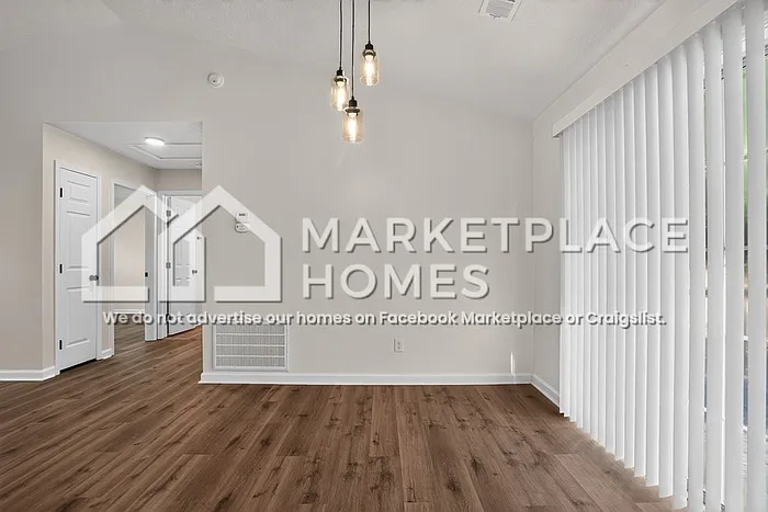 1104 Bonita Cir — Photo 14