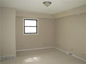 5th image of 1812 Garland St