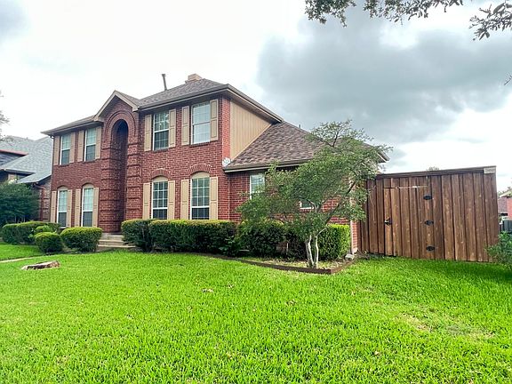 2nd image of 723 Sumner Dr