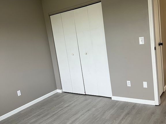 2nd image of 1302 Fairfax Ave