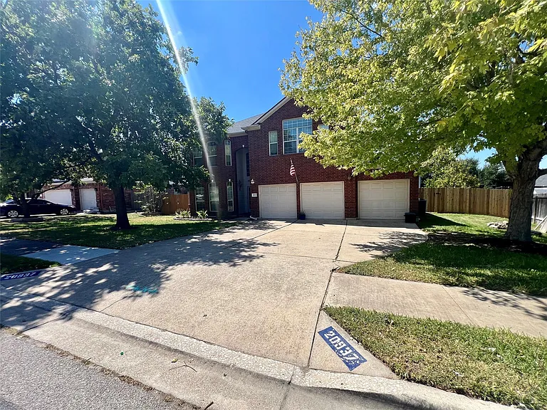 20937 Mandrake Dr — Photo 2
