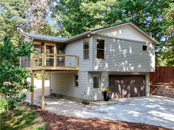 9714 N Short Chute Rd, Morgantown, IN 46160