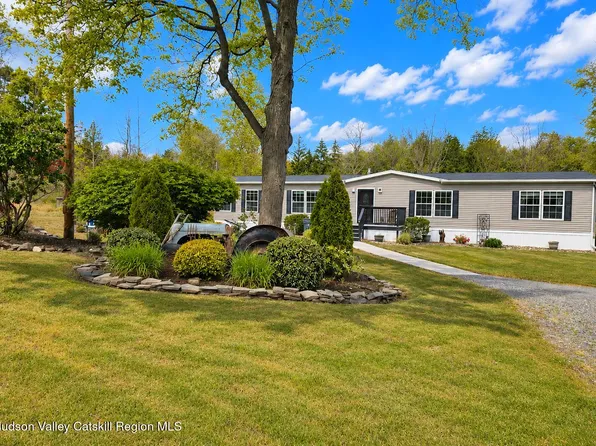 25 Doris Lane, Lake Katrine, NY 12449
