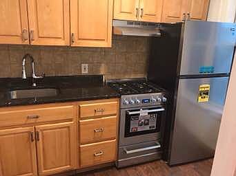 2nd image of 2537 18th St