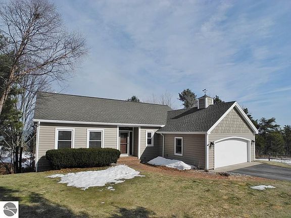 2nd image of 1771 S Cherry Blossom Ln