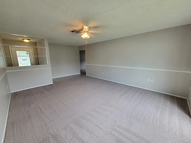 12639 Skipper Ln — Photo 3