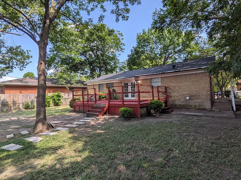 Alamo Ln — Photo 12
