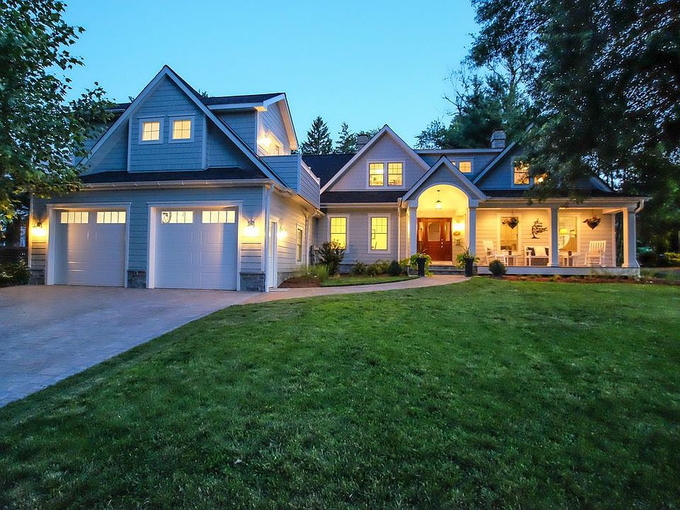 2nd image of 1 Stewart Ave