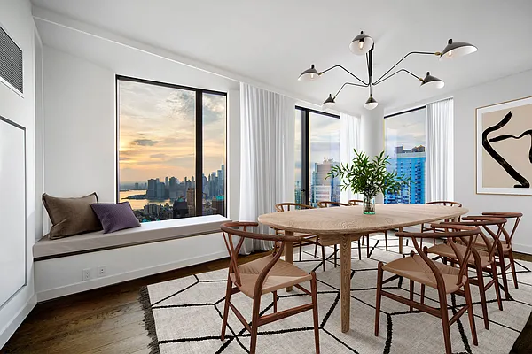 Rented by Sotheby's International Realty | media 41