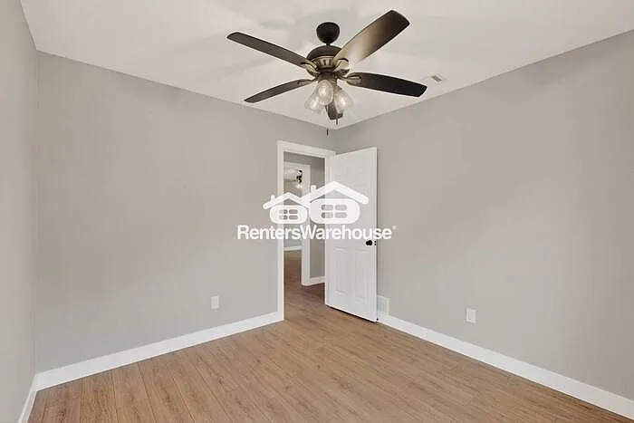 1002 Westminster Ln — Photo 36