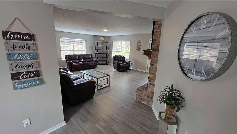 Downstairs Livingroom