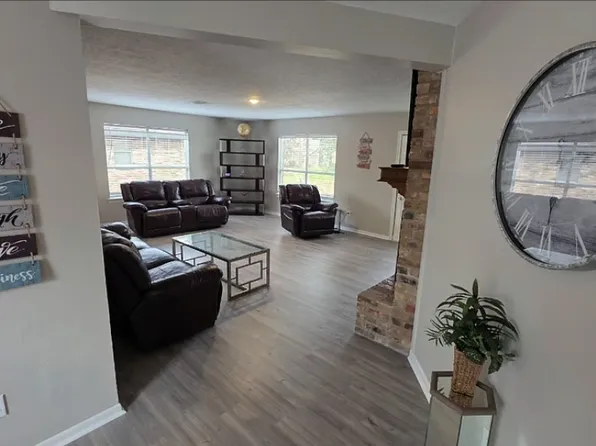712 Snead Ct #712, Conroe, TX 77302