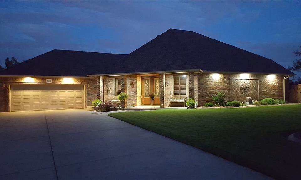 1st image of 1416 River Birch Dr