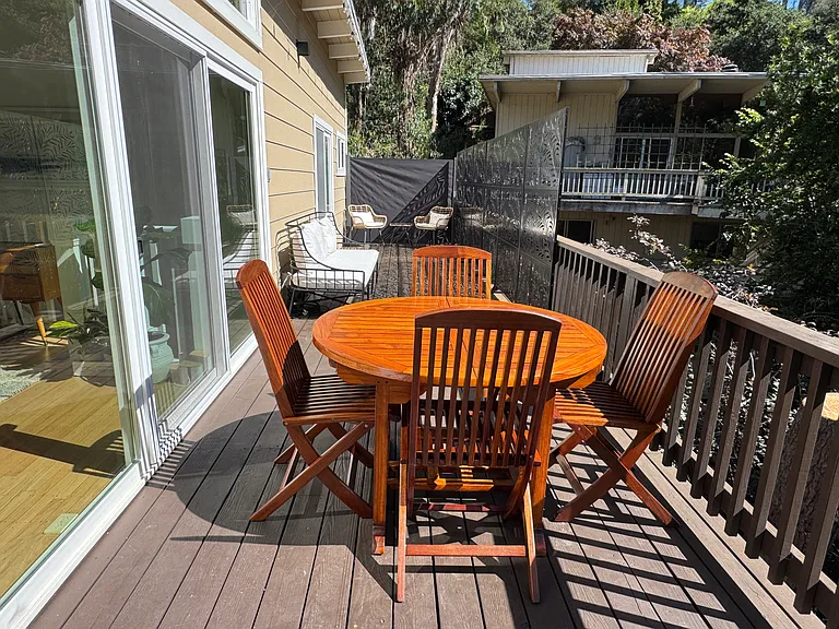 Saroni Dr — Photo 13