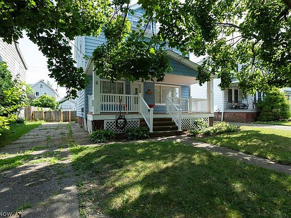 3rd image of 2313 Portman Ave