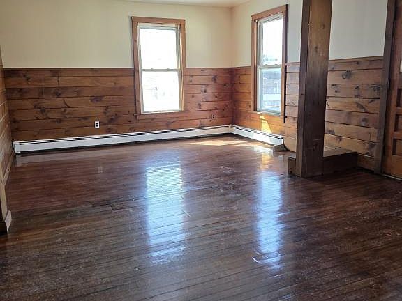 5th image of 53 Glen Ave #2