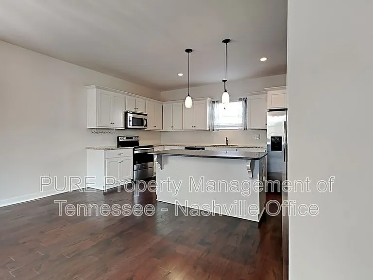 303 Gatewood Ave — Photo 7