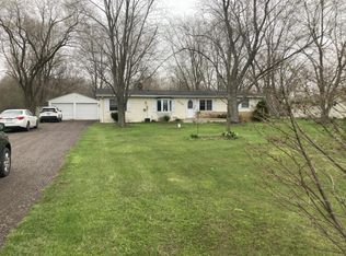 8094 N Webster Rd, Mount Morris, MI 48458