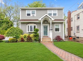 138 Claflin Blvd, Franklin Square, NY 11010