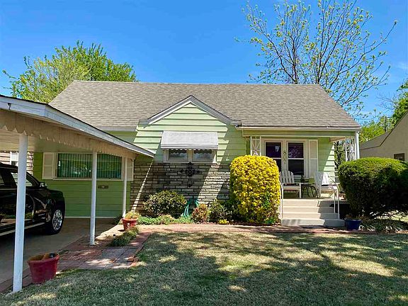 5th image of 807 NW 17th St