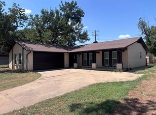3007 NE 11th St, Mineral Wells, TX 76067