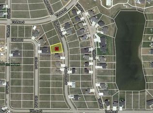 7365 Eagle Pointe Dr S, Fargo, ND 58104