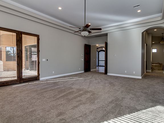 5th image of 2009 E Cedar Pl