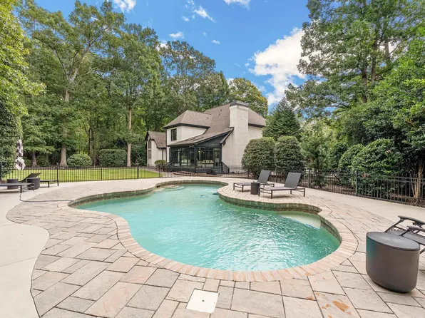 3 Bailey Knoll Ct, Simpsonville, SC 29681